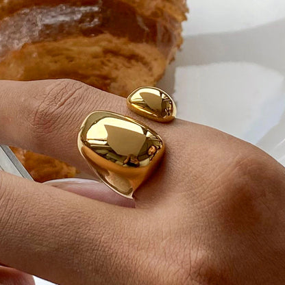 Hazel ring